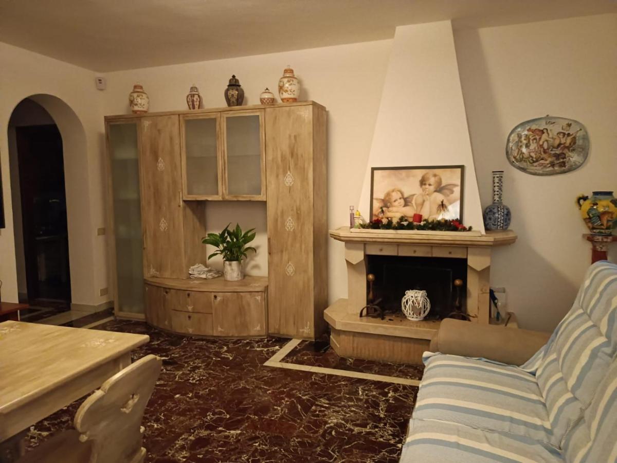 Pirro & Sharon House Bed & Breakfast Pianore Luaran gambar