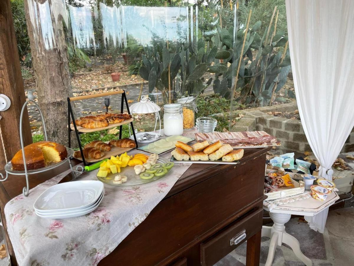 Pirro & Sharon House Bed & Breakfast Pianore Luaran gambar